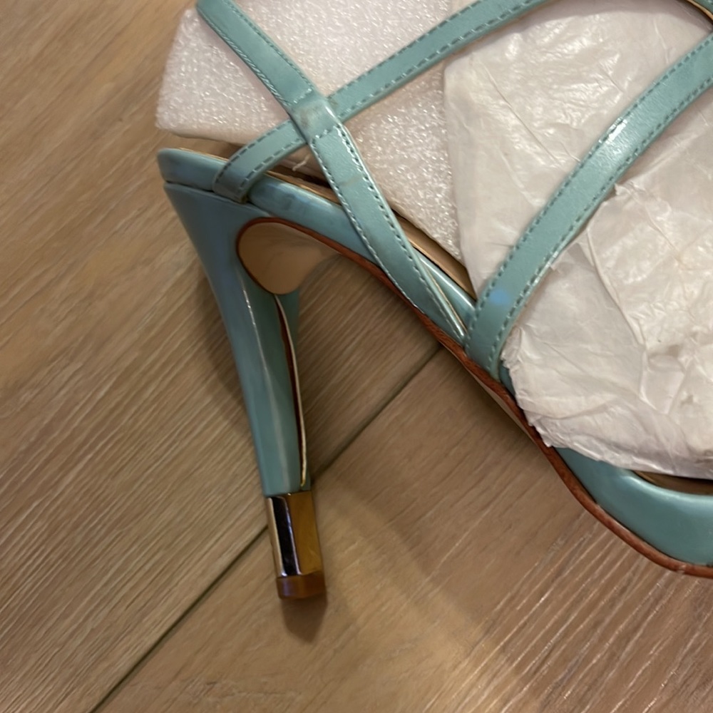 GUESS heels - Picture 7 of 8